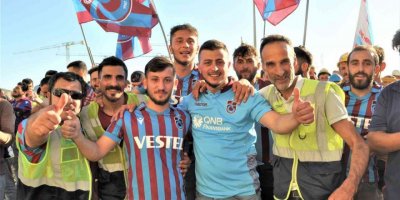 Akkuyu NGS çalışanları, Trabzonspor’un şampiyonluğunu kutladı