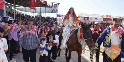 Yörük Göçü Korteji renkli görüntülere sahne oldu