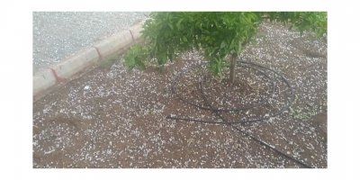 Misket büyüklüğünde dolu yağdı