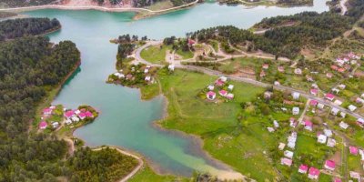 Andırın’da kartpostallık manzara