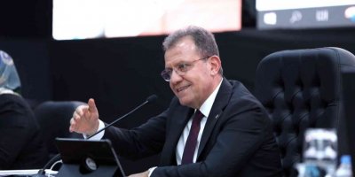 Seçer: “1 Haziran’a kadar tüm plajlarımız hizmete girmiş olacak”