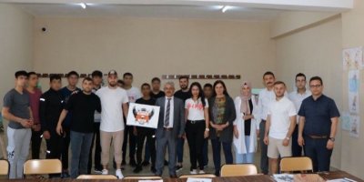 Adanasporlu futbolcular genç mahkumlarla buluştu