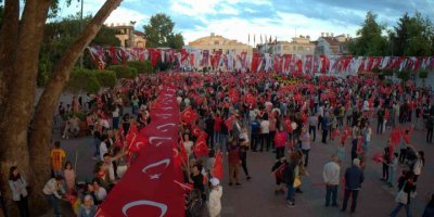 Manavgat’ta fener alaylı 19 Mayıs kutlaması