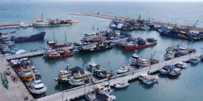 Akdeniz’de uluslararası sularda balıkçılara fırtına engeli