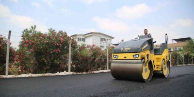 Yüreğir’de 3 Yılda 261 Ton Sıcak Asfalt Döküldü