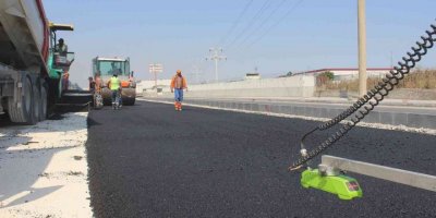Özgürlük ve Çilek mahallelerindeki yenileme çalışmaları sürüyor