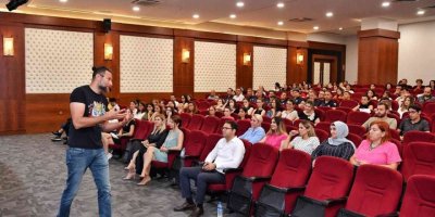 Vatandaş ve personele ‘etkili iletişim’ eğitimi