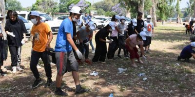 Tarsus’ta 350 öğrenci çevre temizliği yaptı