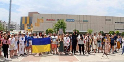 Antalya’daki Yerleşik Rus Ve Ukraynalılardan, ’savaşa Son Verin’ Çağrısı