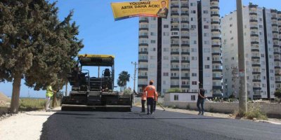 Büyükşehir Belediyesi, Çeşmeli sahil kesimindeki yolları yeniliyor