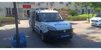 Kimliğini kaybeden genci sınava polisler yetiştirdi