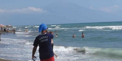 Cankurtaranlar rip akıntısı uyarısı yaptı vatandaşlar dinlemedi