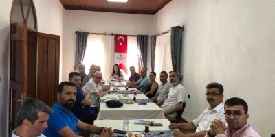 Kozanlılar İl Hakkının Geri Verilmesi İstiyor