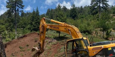 Toroslar’da yol çalışmaları sürüyor