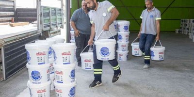 Seyhan Boya Üretiyor Okullar Renkleniyor