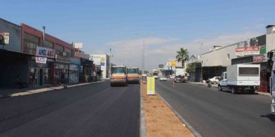 Mersin’de yol yapım çalışmaları sürüyor