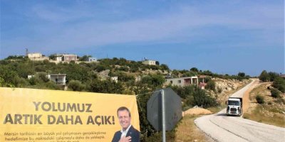 Silifke’de yol yenileme çalışmaları sürüyor