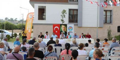 Başkan Tarhan, Toki Sakinleri İle ’halk Günü’nde Buluştu