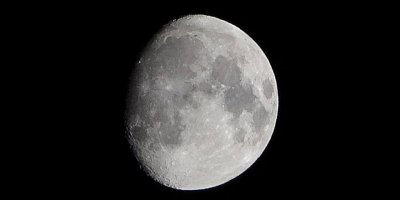 Geceyi aydınlatan şişkin ay görsel şölen sundu