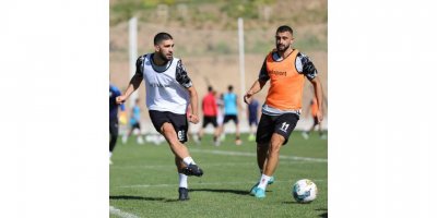 Alanyaspor, günü çift idmanla kapattı