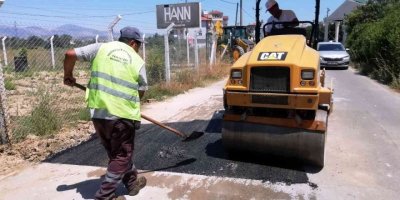Manavgat’ta 3 Mahallede Yol Bakım Ve Onarım Çalışmaları