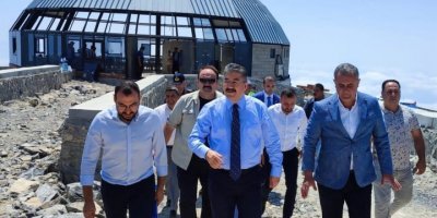 Vali Yılmaz: “düldül Dağı’na Yapılan Teleferik 1 Ay Sonra Yolcu Taşımaya Başlayacak”