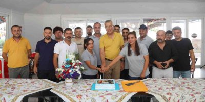 Temizlik İşçilerinden Başkan Tarhan’a ’sözleşme’ Teşekkürü