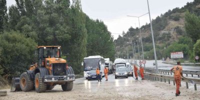 Burdur’da fırtına etkili oldu