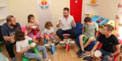 Özel Gereksinimli Çocuklara Müzikli Terapi