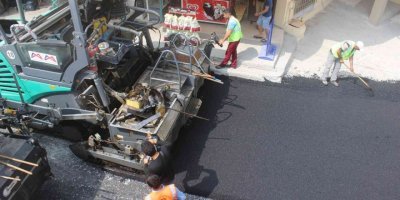 Mersin’de yol çalışmaları devam ediyor