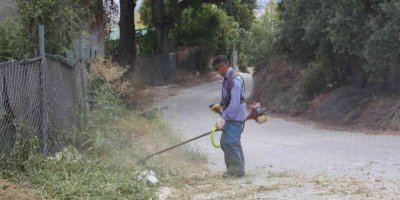 Toroslar’da mahalleler temizleniyor