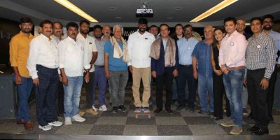 Hintli çiçek üreticilerinden iş birliği ziyareti