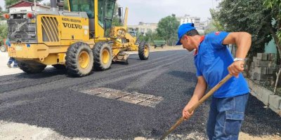 Kadirli’de yol çalışmaları