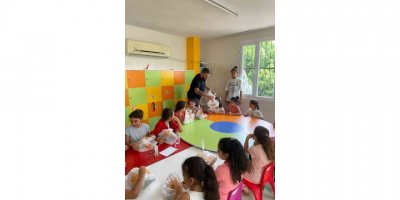 Adanalı Kebapçı, Kur’an Kursu Öğrencilerine Kebap Dağıttı