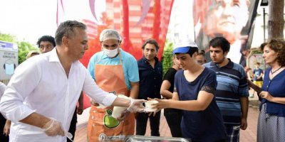 Engelsiz Kafe’de Aşure Günü