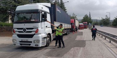 Mersin’de Araçlar Denetlendi