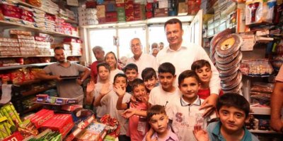 Kaş Belediye Başkanı Ulutaş, "Her mahalleye hizmete devam ediyoruz"