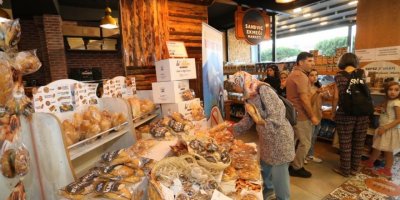 Kepez’in Glütensiz Üretim ve Satış Tesisi açıldı