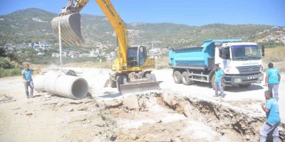 Alanya Belediyesi kış ayları için alt yapı çalışmalarına devam ediyor