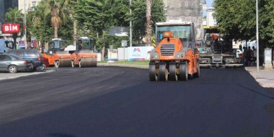 Mersin’de yol çalışmaları devam ediyor