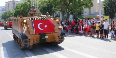 Adana’da 30 Ağustos Zafer Bayramı Kutlandı