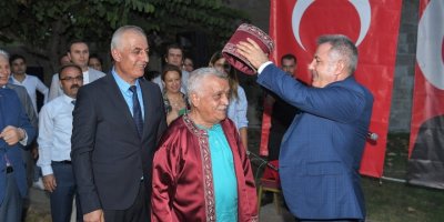Adana’da Yılın Ahisine Kaftanını Vali Elban Giydirdi