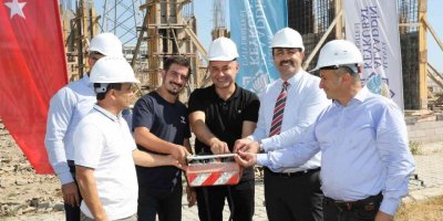 ALKÜ Sağlık ve Fizik Tedavi Rehabilitasyon Merkezinin temeli atıldı