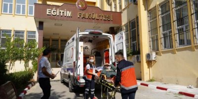 Ameliyatlı KPSS adayı sınava hasta nakil aracıyla götürüldü