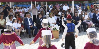 Kemer’de İlköğretim Haftası kutlamaları yapıldı