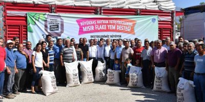 Mut’ta 279 yetiştiriciye yüzde 50 hibeli yem desteği