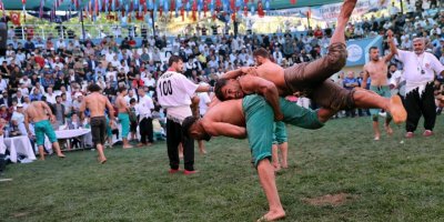 Kahramanmaraş’ta Boyalı Güreş Festivali