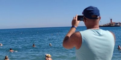 Suya iniş kalkış yapabilen ve saatte 79,3 km hıza ulaşabilen drone, taşıdığı can simidini hızlı bir şekilde vakaya ulaştırıyor