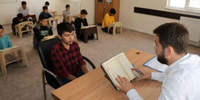 Hafız fabrikası yılda 35 öğrenciyi mezun ediyor