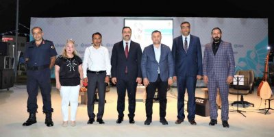 Ünlü şairin oğlu Enderhan Karakoç: "Şiirlerde sembol olarak Mihriban ismi geçiyor, onun dışında hiçbir şeyi biz dahil bilmiyoruz”